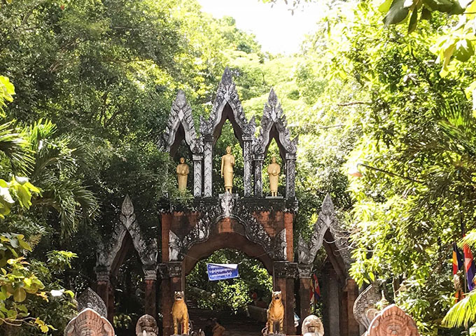 庫倫山(shān)聖劍聖殿